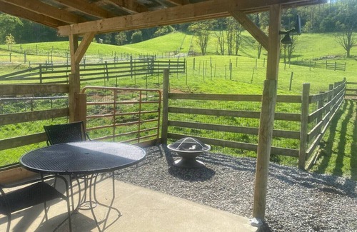 Mouth of Wilson Alquiler De RV | Horse Stable Hookup Near Grayson Highlands
