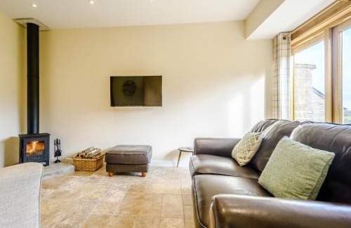 Lydney Casa | Horseshoe - Uk30759