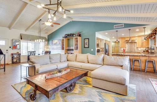 Pinnacle Peak Casa | Horsey Hideaway: Ranch House in Cave Creek!