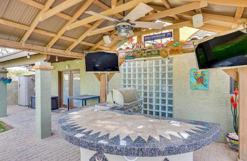 Pinnacle Peak Casa | Horsey Hideaway Ranch House in Cave Creek!