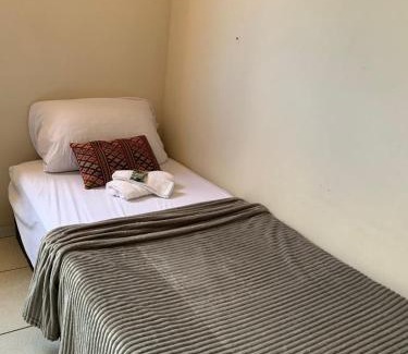 Itaborai Casa | Hospedagem Itaboraí Hotel Ravena