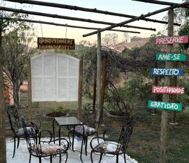 Quatis Casa | Hospedagem Recanto das Orquideas