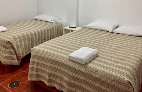 Ica Cama Y Desayuno | Hospedaje El Huaranguito