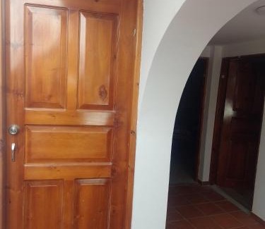 Mongui Casa | Hospedaje el rio calicanto