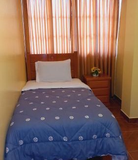 Oxapampa Hotel | Hospedaje "LOS QUETZALES DE OXAPAMPA"