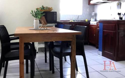 Tuxpan Casa | Hospedaje Aldana - Casa LA VISTA en zona verde