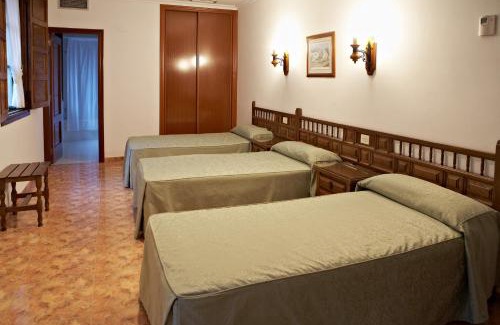 Poio Casa | Hospederia Monasterio de Poio