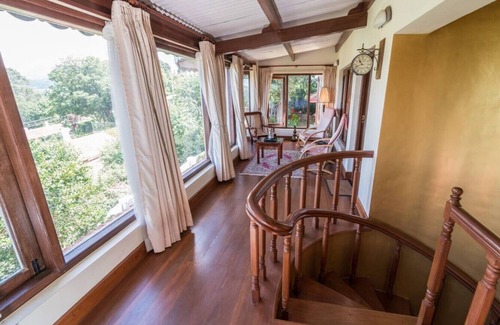 Coonoor Apartamento | Hospitality Expert Royston: BBQ, Bonfire & Chef
