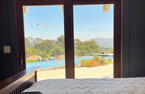 Somis Casa | Host an Event w/ Infinity Pool and Beautiful Views