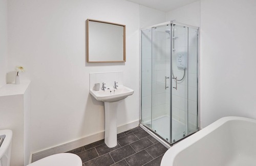 Skinningrove Casa | Host & Stay | Bay Retreat