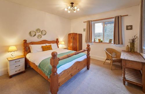 Newcastle-upon-Tyne Casa | Host & Stay - Birdhope Craig Church