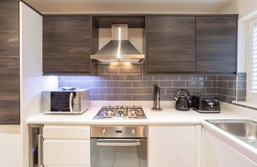 Wolverhampton Casa | Host & Stay | Coventry Street
