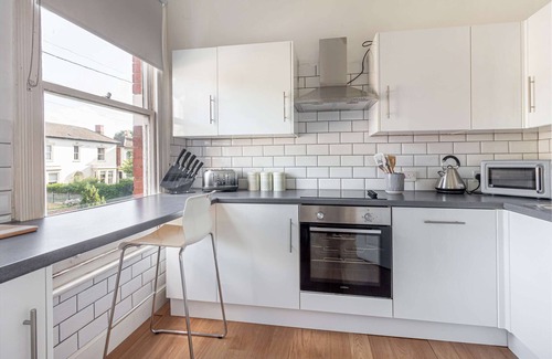 Lower Wick Apartamento | Host & Stay | Droitwich Road Dwelling