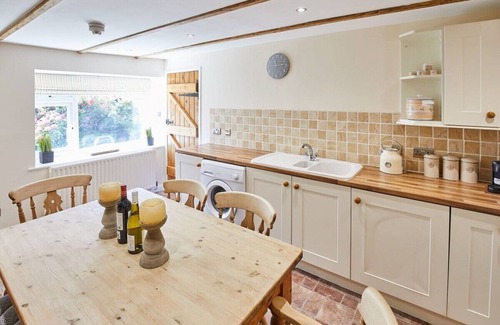 Berwick-upon-Tweed Casa | Host & Stay | Eden Cottage