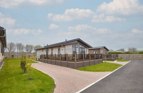 Runswick Bay Cabina | Host & Stay | Puffin's Rest