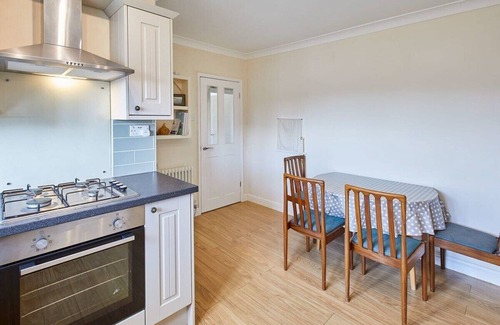 Brotton Casa | Host & Stay | Coach Cottage