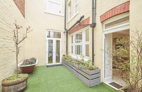 Saltburn-by-the-Sea Casa | Host & Stay | Victorian Seahouse