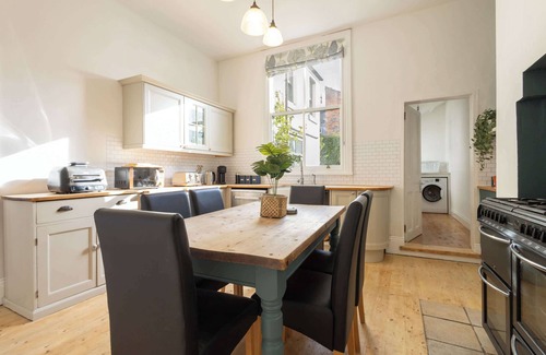 Saltburn-by-the-Sea Casa | Host & Stay | Garnet Street