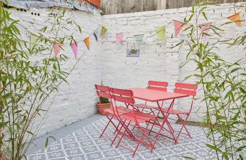 Hinderwell Casa | Host & Stay - Honey Cottage