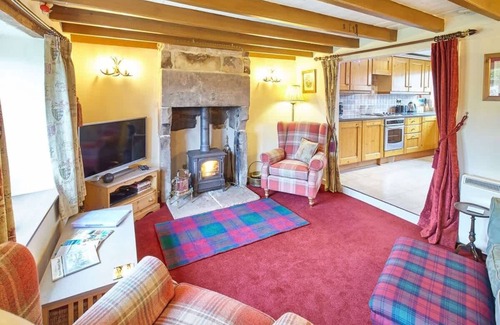 Saltburn-by-the-Sea Casa | Host & Stay | Honeysuckle Cottage