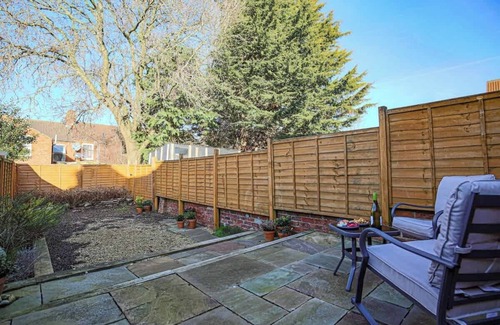 Northampton Casa | Host & Stay | Newington Road