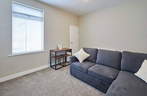 Stockton-on-Tees Casa | Host & Stay | Norton House