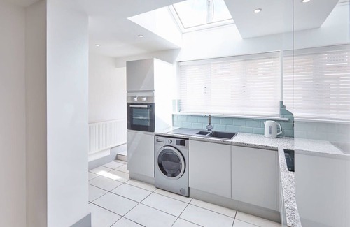 Skinningrove Casa | Host & Stay | Painter's Rest
