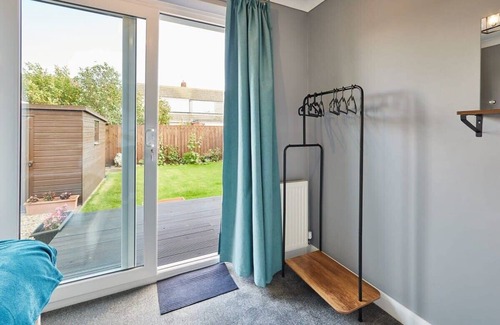 Marske-by-the-Sea Casa | Host & Stay | Sands Walk Cottage