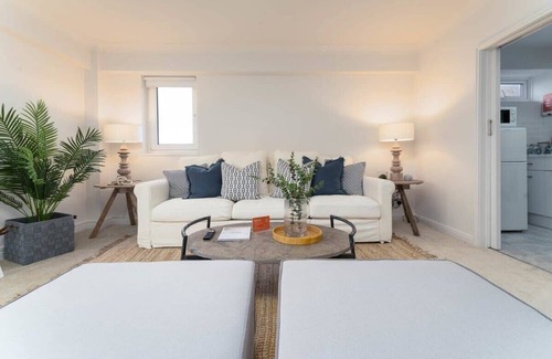 Kemptown Apartamento | Host & Stay | Sea View Marine Parade