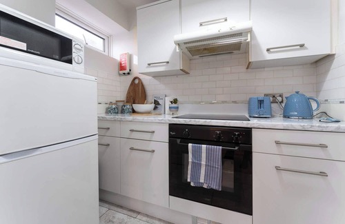 Kemptown Apartamento | Host & Stay | Sea View Marine Parade