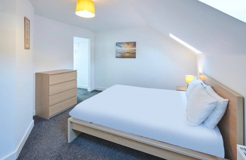 Skinningrove Apartamento | Host & Stay | Sunset View