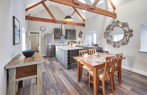 Fenwick Apartamento | Host & Stay | The Loft