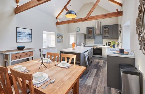 Fenwick Apartamento | Host & Stay | The Loft