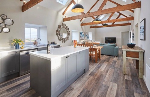 Fenwick Apartamento | Host & Stay | The Loft