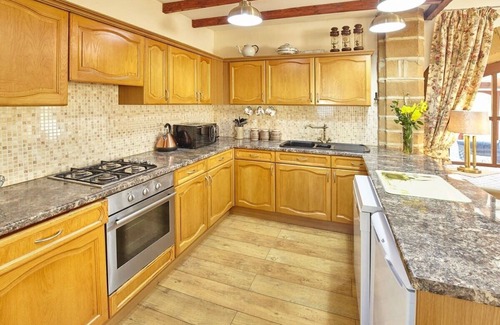 Saltburn-by-the-Sea Casa | Host & Stay | The Arches Cottage