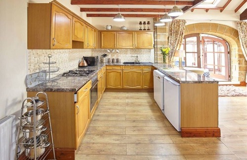 Saltburn-by-the-Sea Casa | Host & Stay | The Arches Cottage