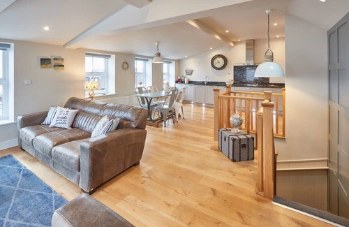 Sandsend Casa | Host & Stay | Turnstone Cottage