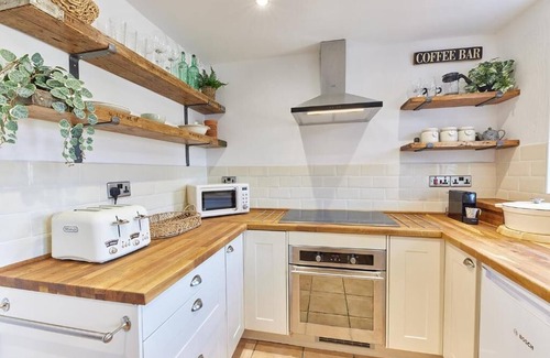 Ovingham Casa | Host & Stay | Waterleap Cottage
