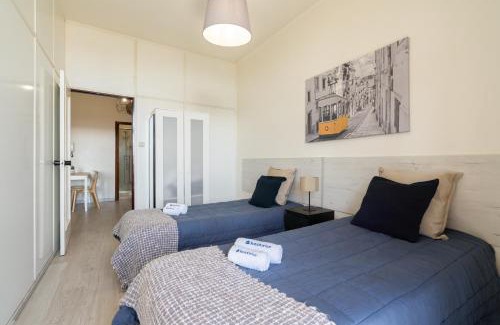Uniao de Freguesias do Centro Apartamento | Host Wise - Cozy Sunny Flats - Ace Location