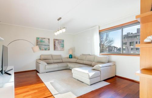 Cedofeita Apartamento | Host Wise - Gorgeous Spacious Flat - Ace Location