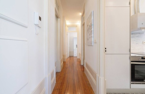 Cedofeita Apartamento | Host Wise - Modern Comfy Flat