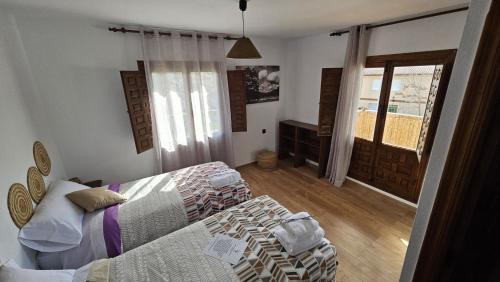 Peralejos de las Truchas Casa | Hostal Altajo