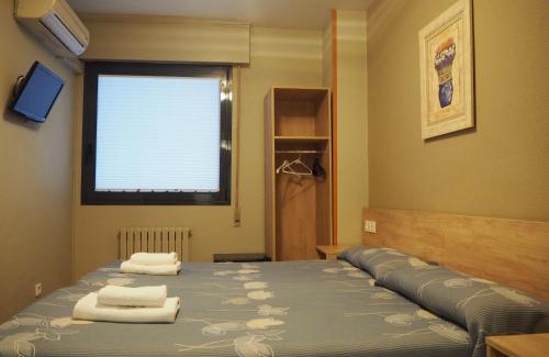 Ermitagana Casa | Hostal Acella