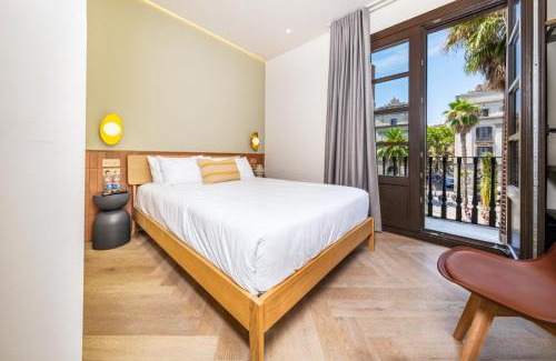 Gothic Quarter Hotel | Hostal Ambos Mundos