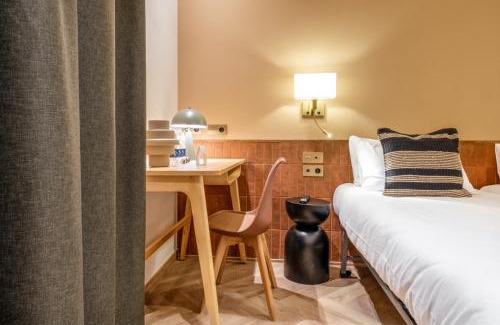 Gothic Quarter Hotel | Hostal Ambos Mundos