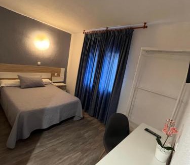 El Molar Casa | Hostal Azul