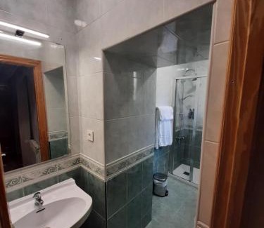 Old Town of Avila Casa | Hostal Bellas