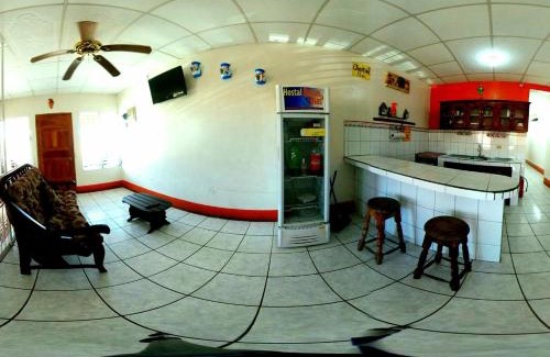 San Juan del Sur Hotel | Hostal Brisas y Olas