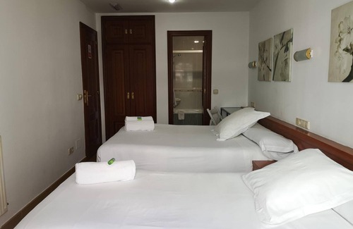 La Coruna Casa | Hostal Carbonara