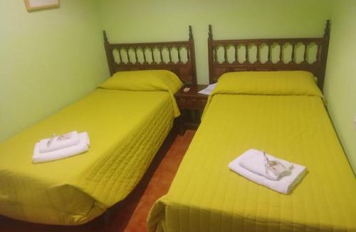 Hinojosa de Duero Casa | Hostal casa Hinojosa